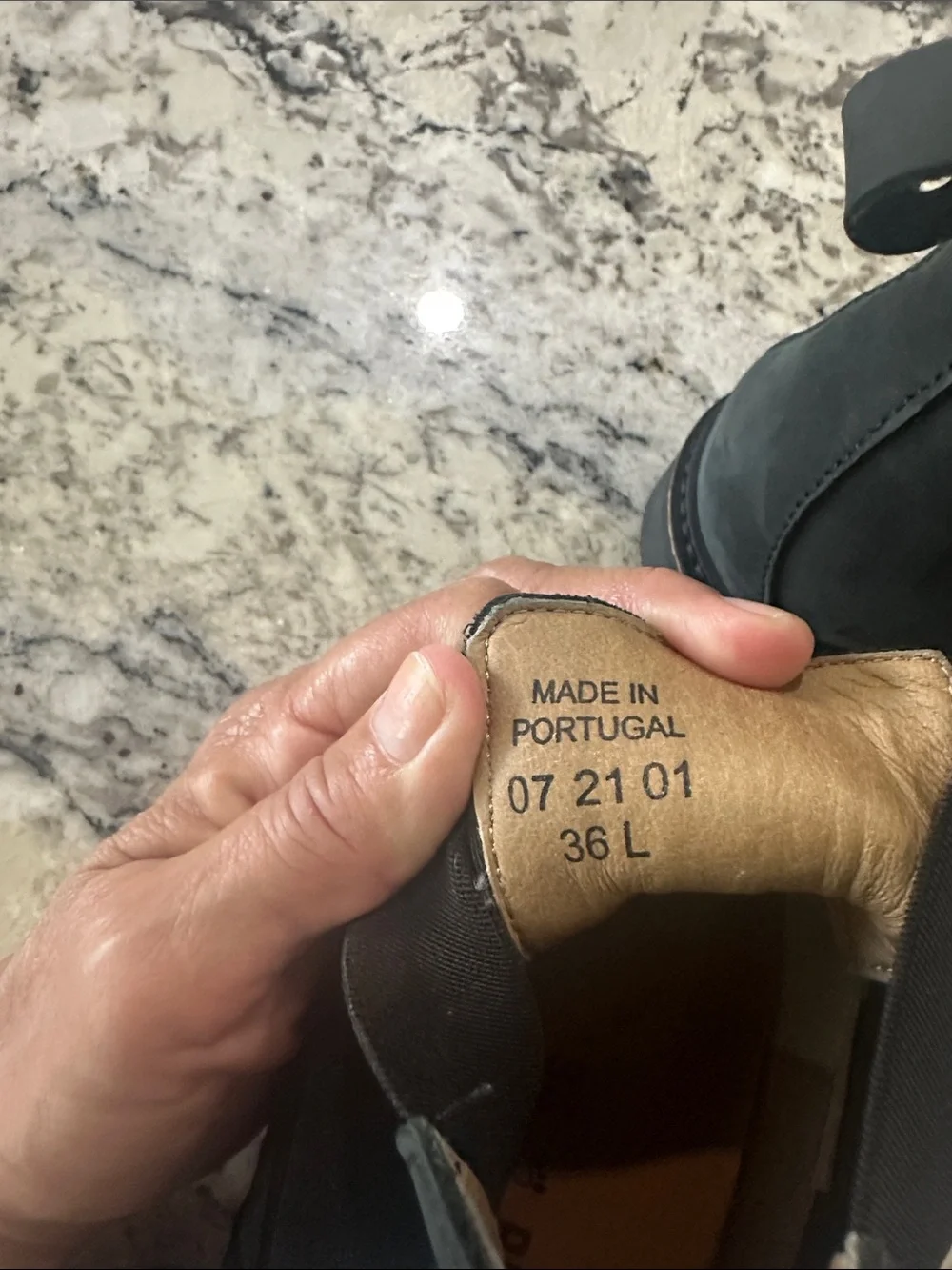 Women’s Chelsea Ankle Boots - Dark Black Suede